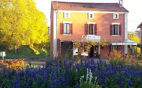 Hote De L'Ile Chez Wendy Et Fred